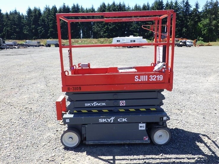 2019-skyjack-sjiii3219-image-3