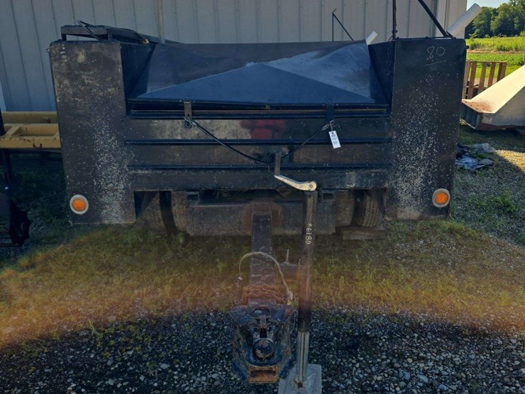 pull-type-truck-service-bed,-knapheide-bed,-bumper-and-rear-hitch,-dually-axle-image-2