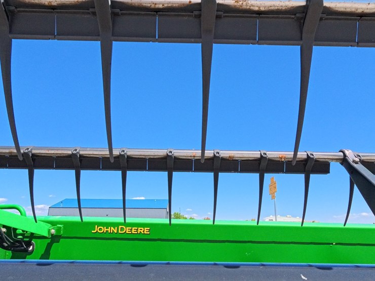 john-deere-630r-image-27