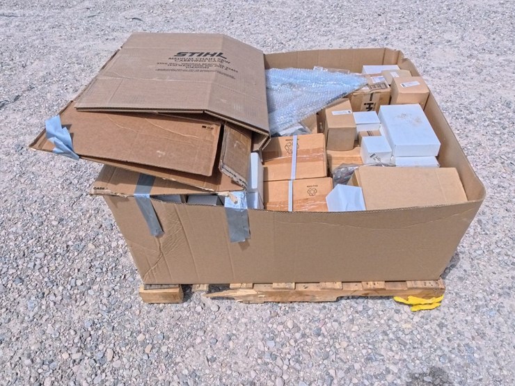 #2021-•-pallet-of-polaris-parts-image-1