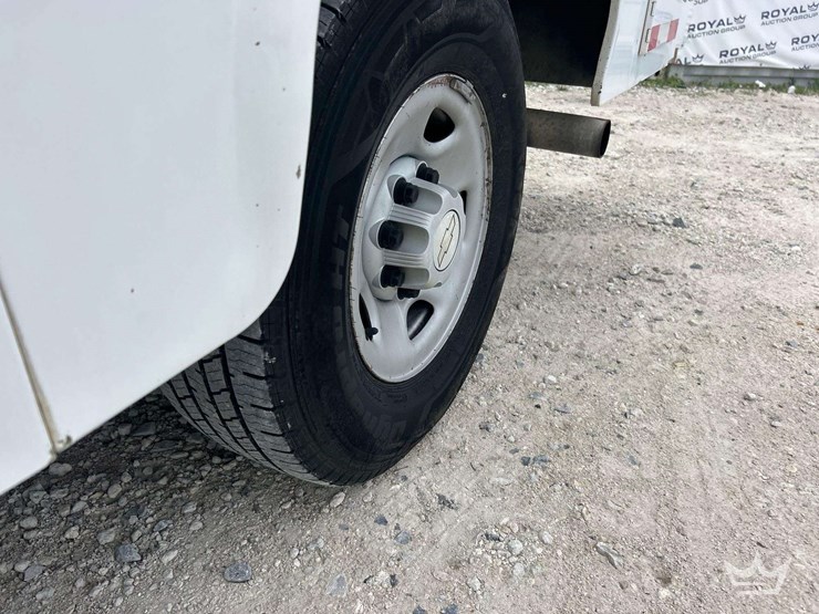 2006-chevrolet-express-knapheide-kuv-enclosed-service-van-image-24