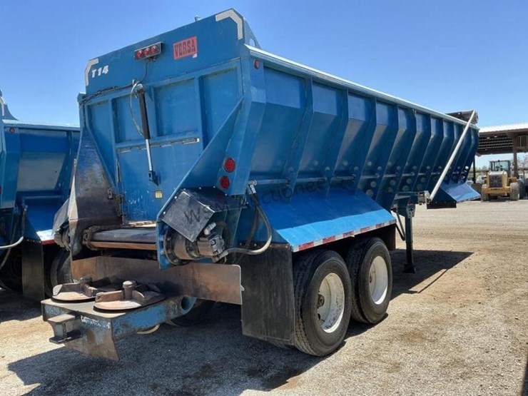 2018-versa-v-bottom-spreader-trailer-image-4