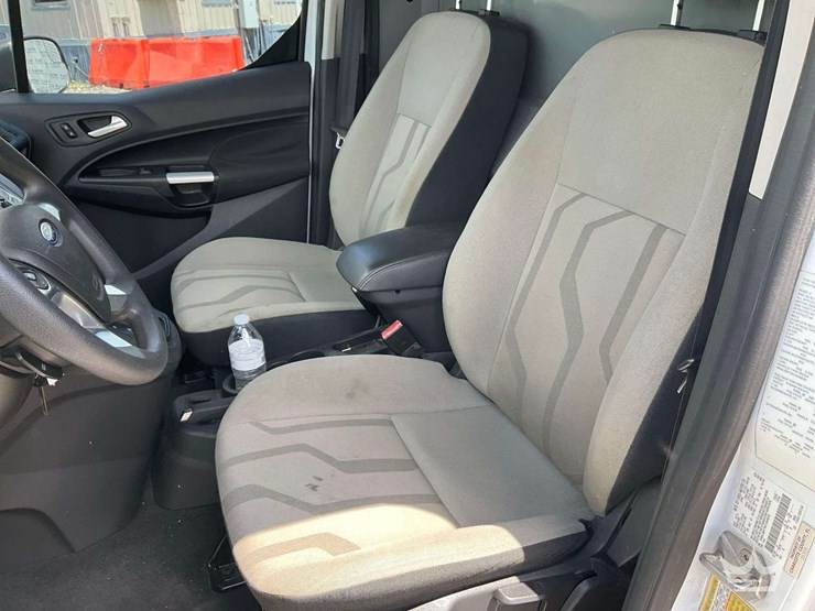 2016-ford-transit-connect-image-20