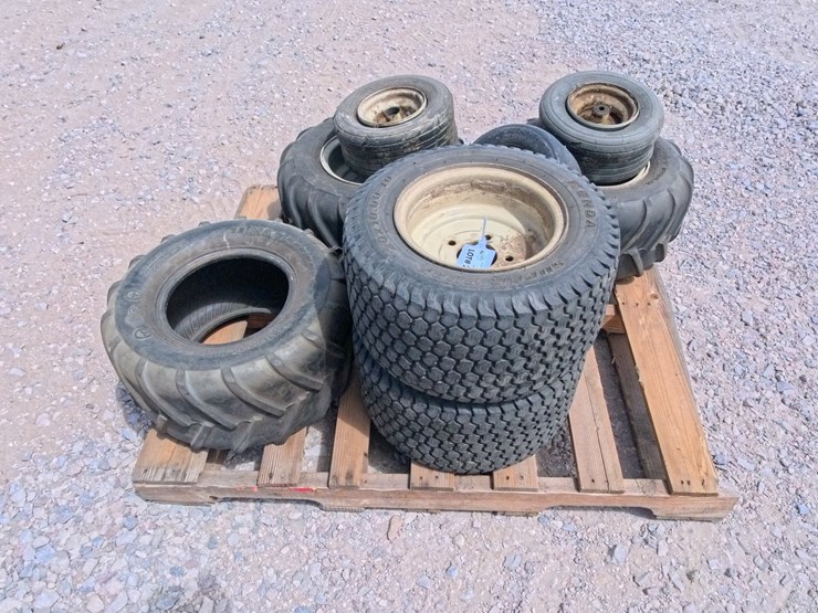 #2020-•-pallet-of-tires-and-rims-image-1