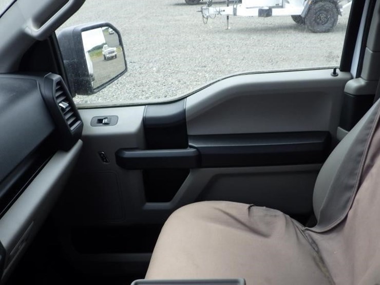 2000-ford-f150-xl-image-29