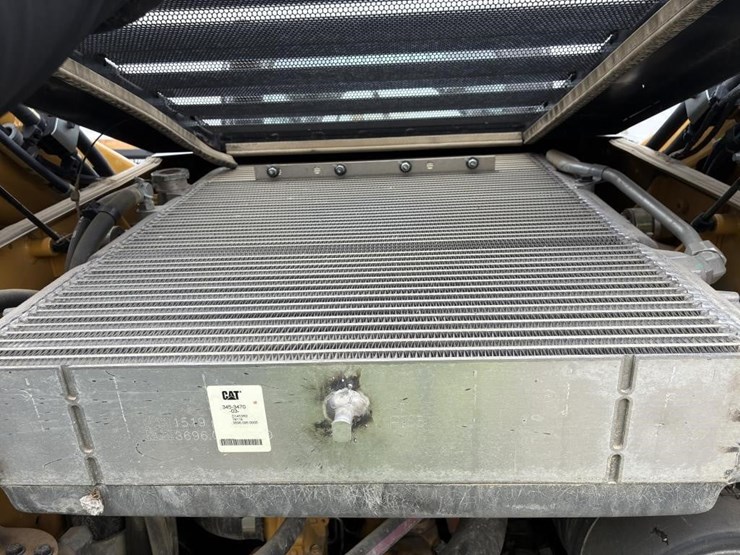 2016-caterpillar-272d2-image-31