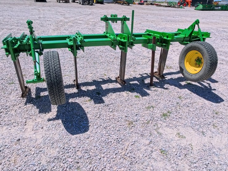 #1037-•-john-deere-37a-ripper-image-3