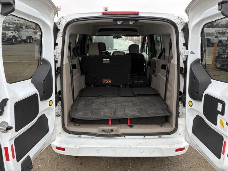 2014-ford-transit-connect-image-13
