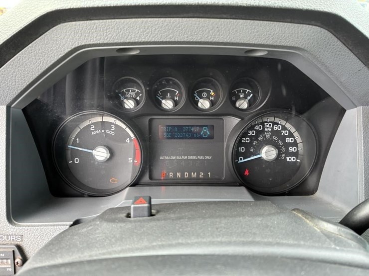 2012-ford-f550-image-18