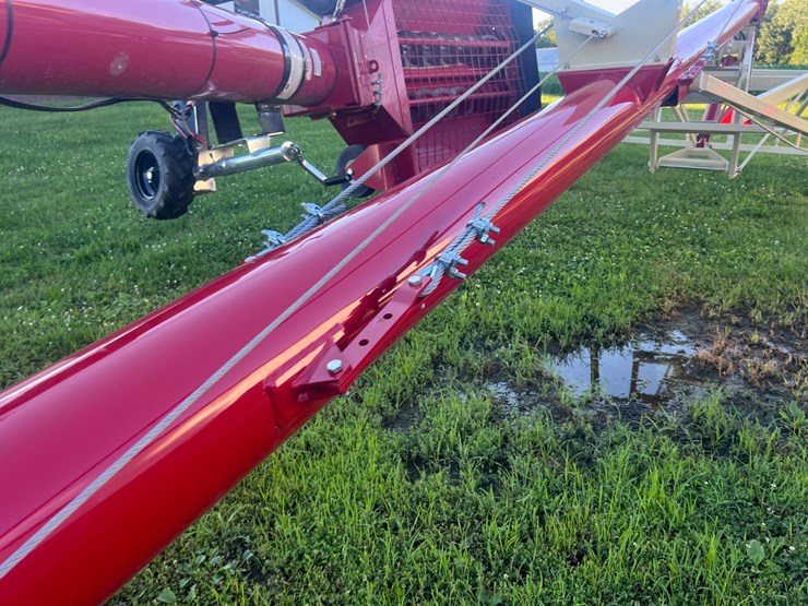2018-buhler-farm-king-1070-image-8