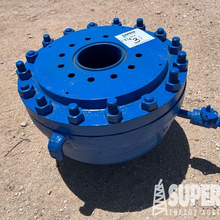 (1-117A) TORUS 7-1/16" 3000# Annular BOPs...