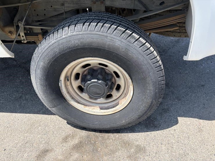 2004-ford-f350-image-5