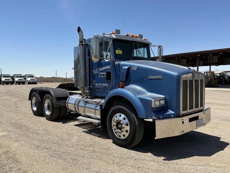 2003-kenworth-t800-image-3