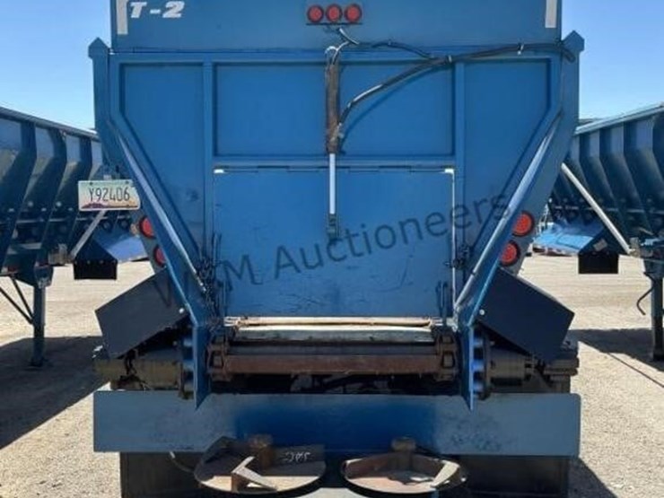 2010-versa-v-bottom-spreader-trailer-image-5