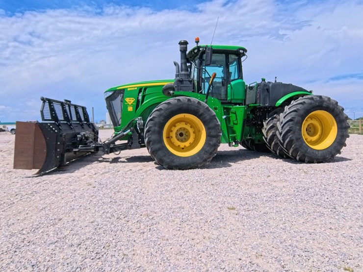 2022-john-deere-9520r-image-2
