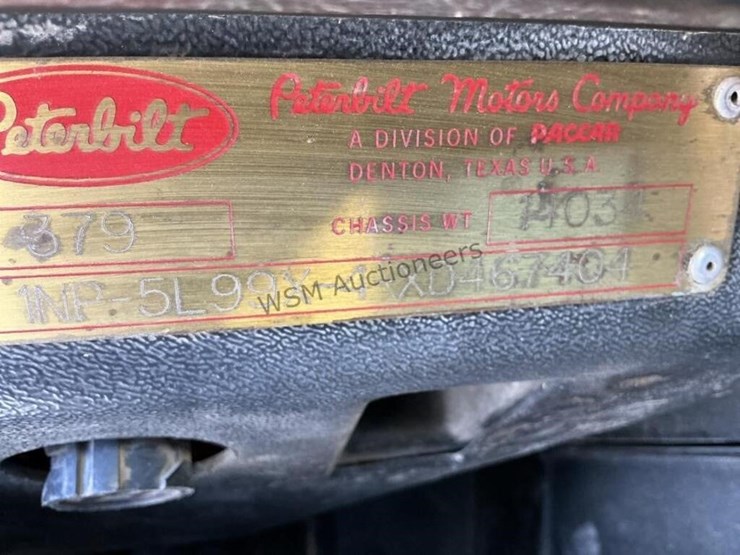 1999-peterbilt-379-image-15