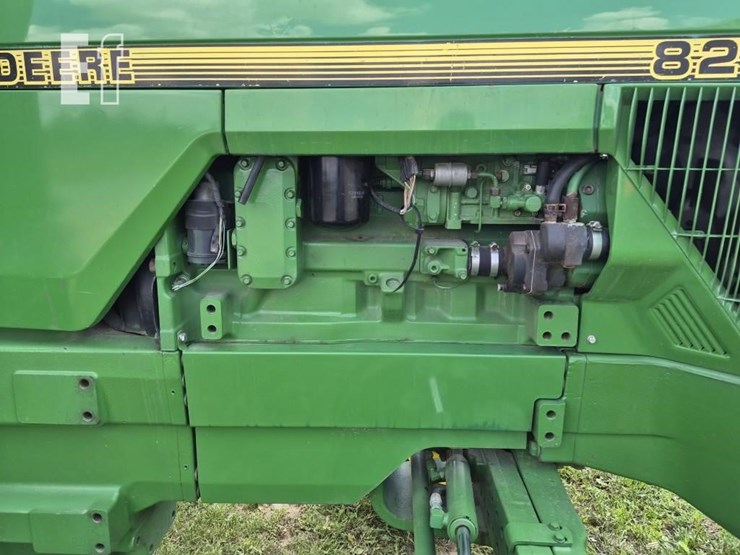 1995-john-deere-8200-image-13