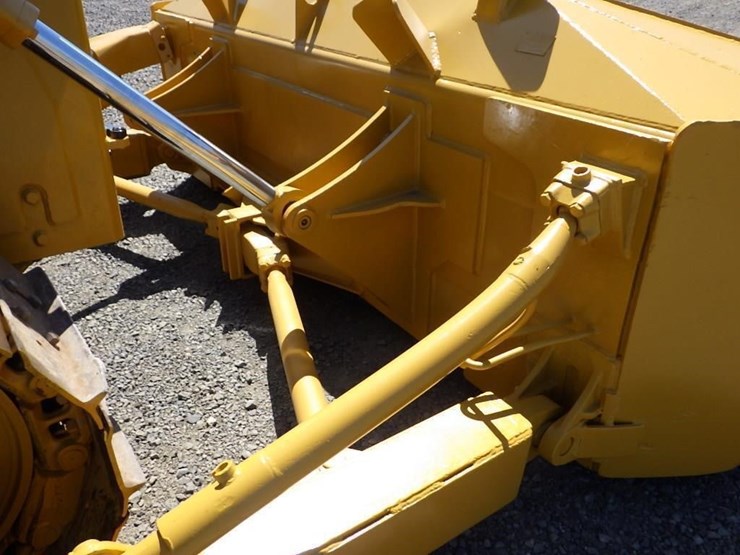 1990-komatsu-d68e-1-image-21