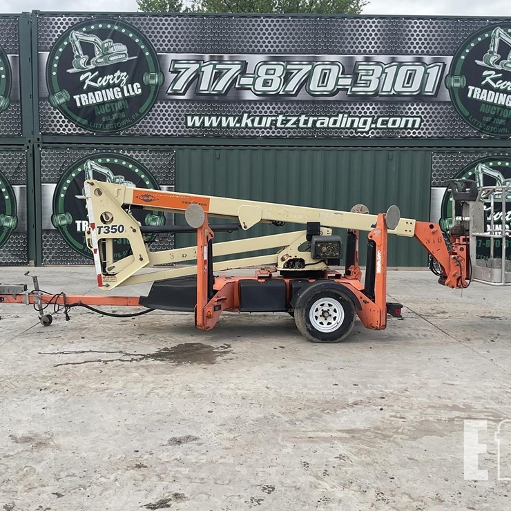 2005 JLG T350