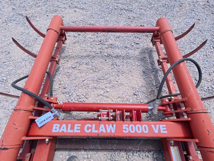 #1045-•-morris-bale-claw-5000-ve-image-9