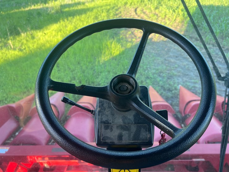 case-ih-5140-image-12
