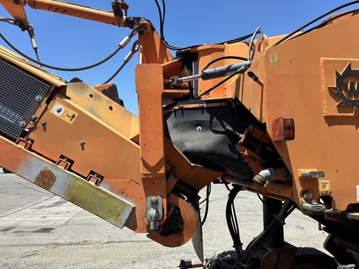 1996-wirtgen-1900dc-image-13