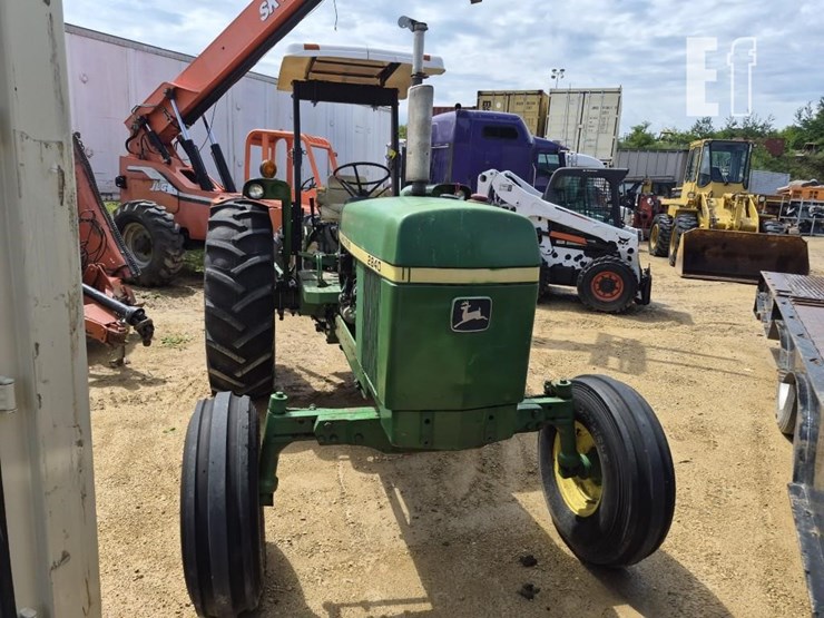 john-deere-2840-image-5