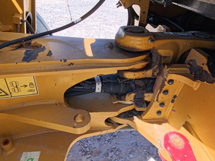 2014-caterpillar-907h2-image-18