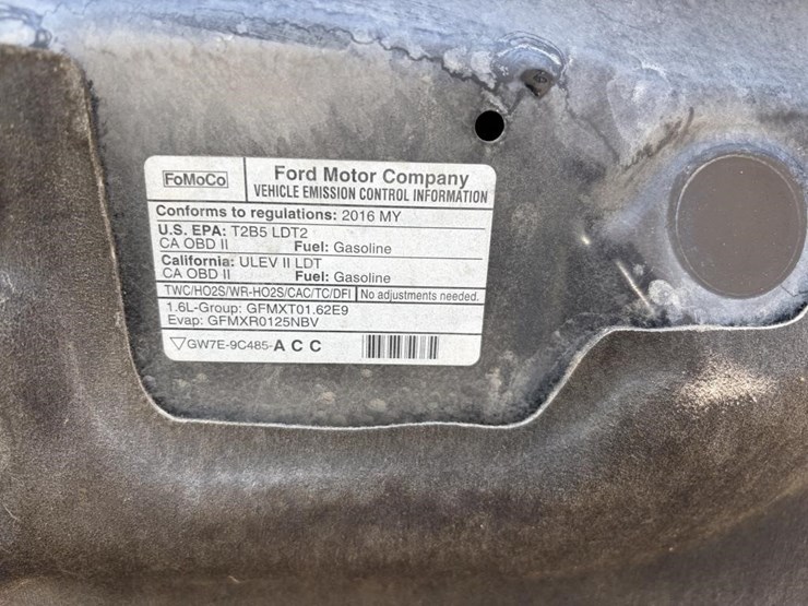2016-ford-escape-image-9