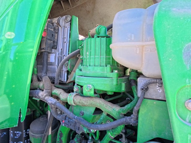 john-deere-8285r-image-67