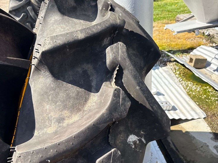 2-firestone-18.4x30-rice-tires-off-jd-combine,-8-lug-image-5