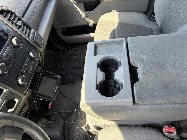 2017-ford-f350-image-21