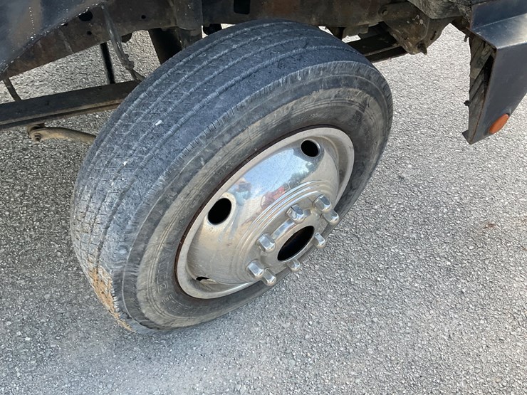 2000-ford-f550-image-8