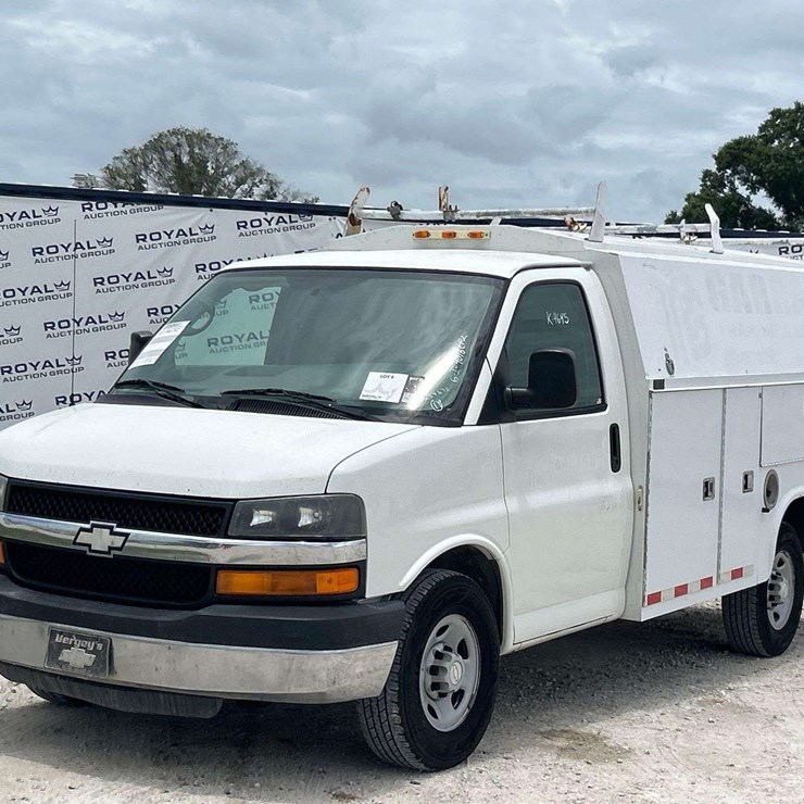 2006 Chevrolet Express Knapheide KUV Enclosed Service Van
