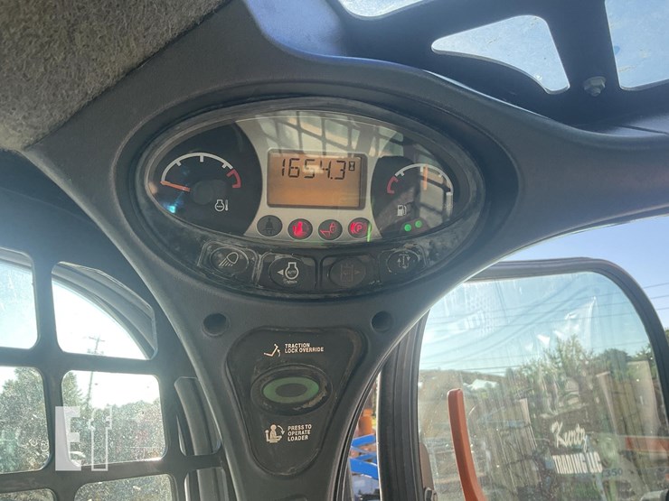 2022-bobcat-t870-image-18