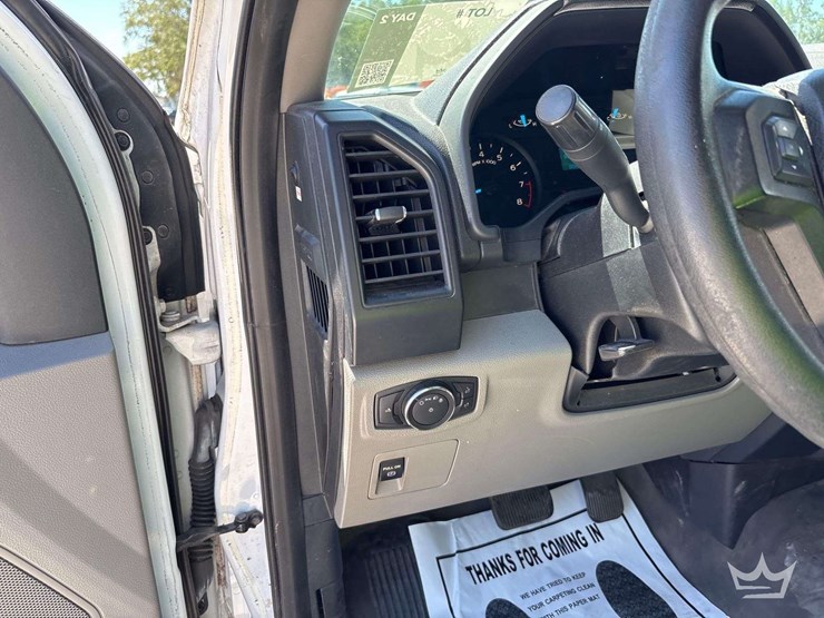 2016-ford-f150-image-12