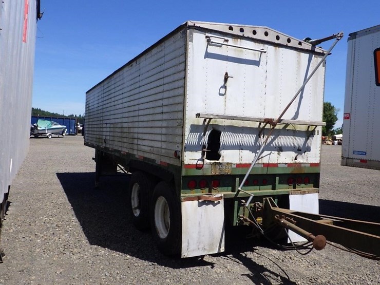 1982-axle-dump-trailer-image-6