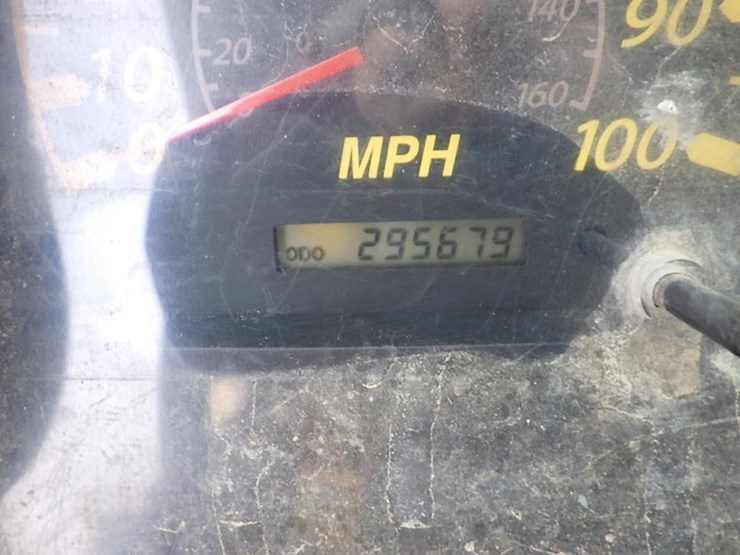 2006-gmc-w4500-image-27