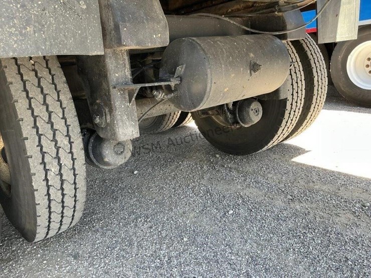 2010-versa-v-bottom-spreader-trailer-image-14