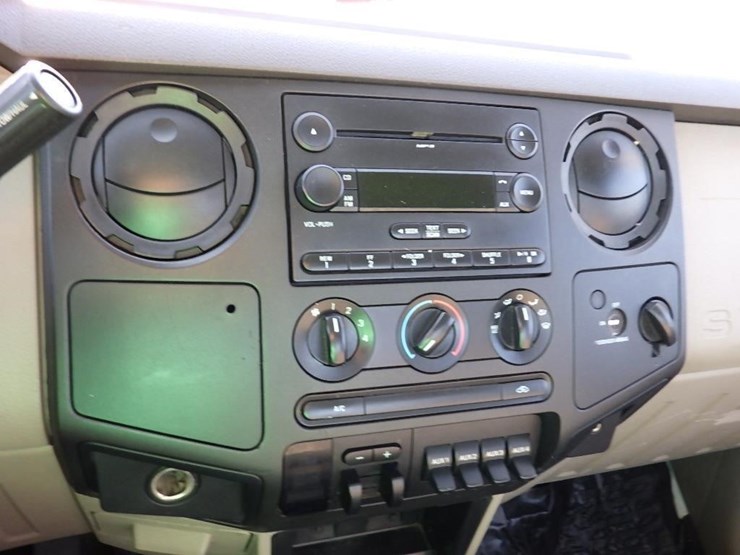 2008-ford-f350-image-33