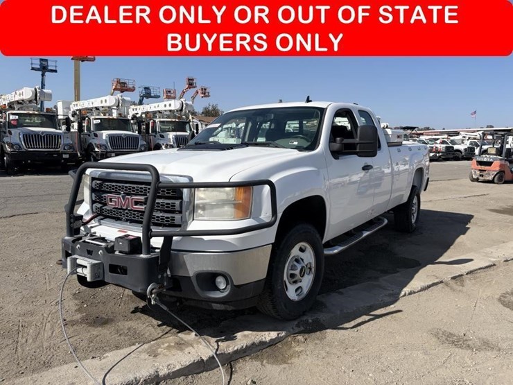 2012-gmc-sierra-2500-image-1