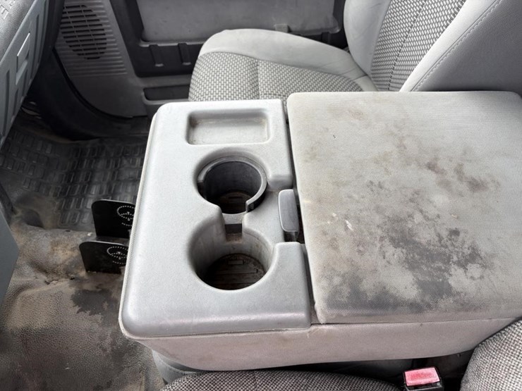 2011-ford-f550-xlt-image-20