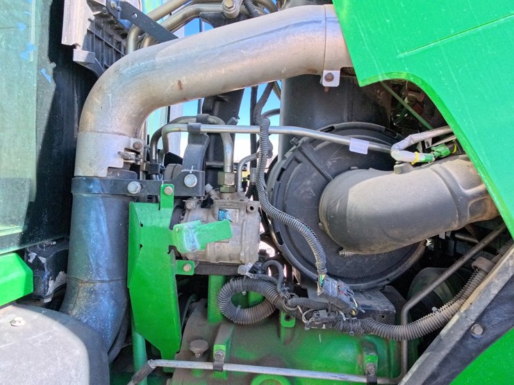 john-deere-8285r-image-69