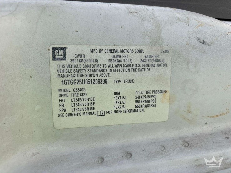 2005-gmc-2500-image-5