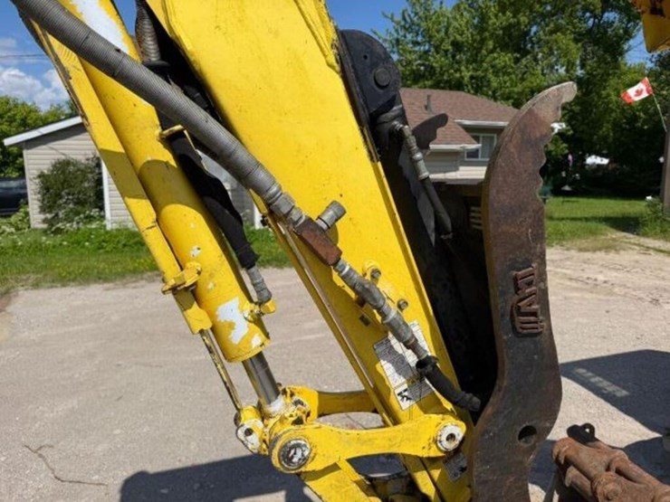 2008-yanmar-vio35-5b-image-18