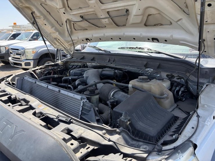 2012-ford-f550-image-7