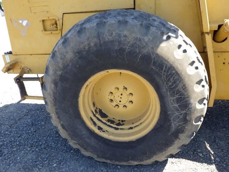 1993-caterpillar-cs-563-image-14