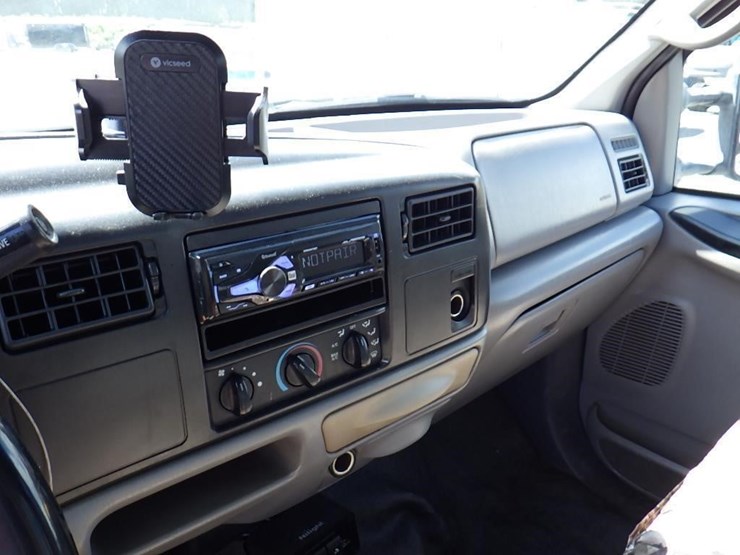 1999-ford-f250-image-17