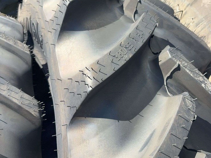 2-continental-380/85r34-front-tractor-fires,-new-image-6