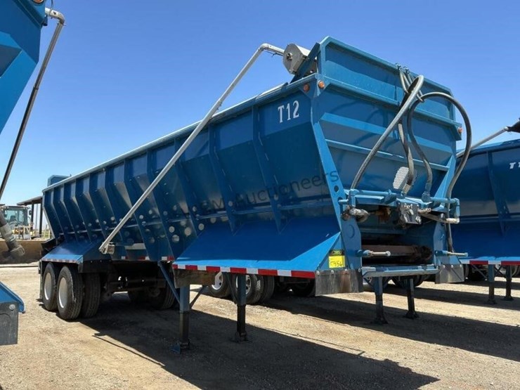 2014-versa-v-bottom-spreader-trailer-image-3